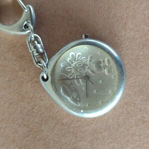 Kids keychain watch
